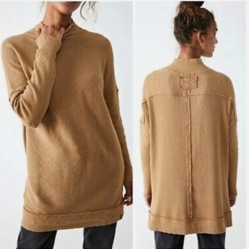 We the Free/Free People Casey Ribbed Tunic Sweater Size Small Caramel‎ Tan